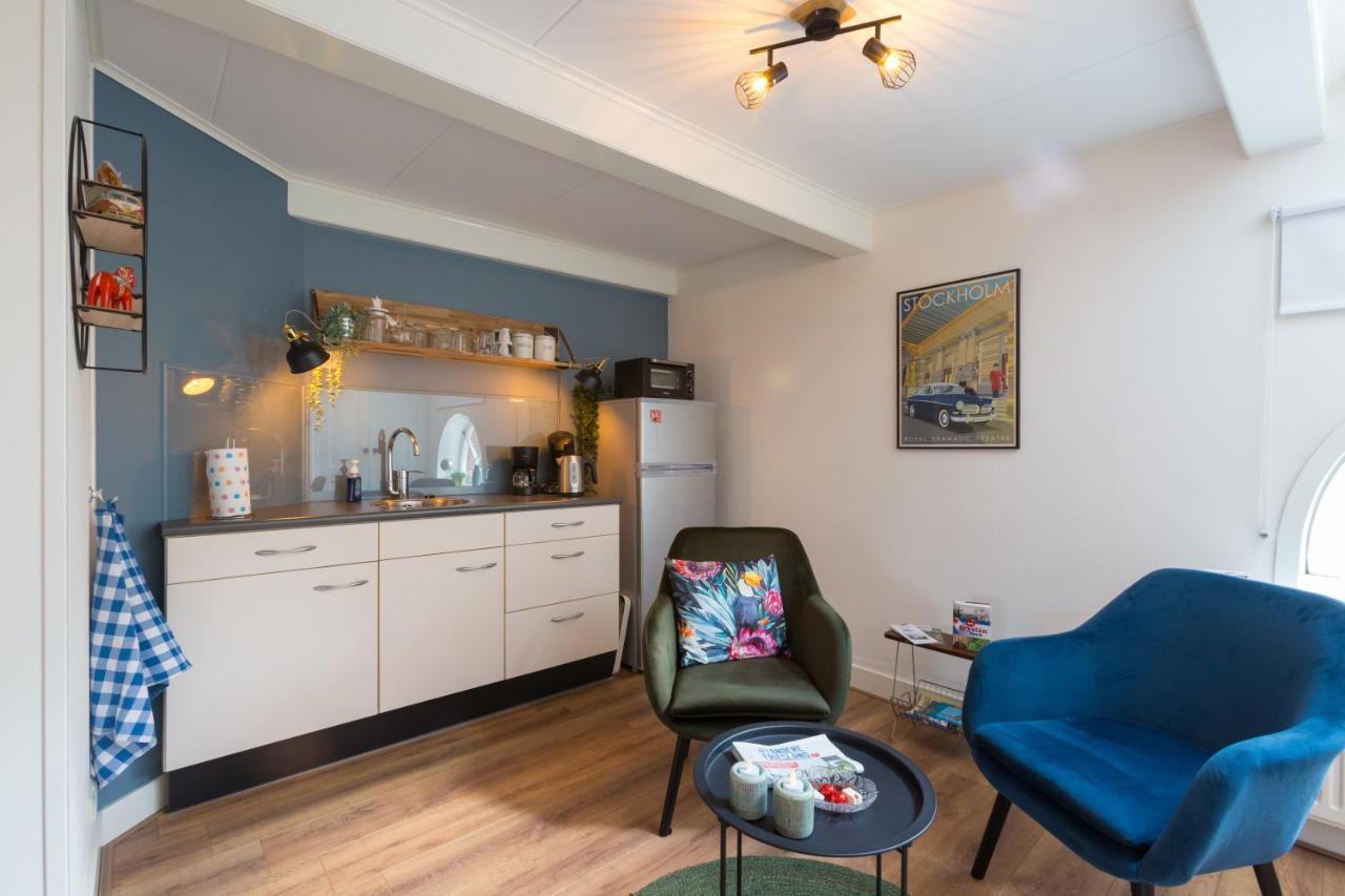 D' Ald Skoalle - Sfeervol Appartement In Oude School. Wijtgaard ภายนอก รูปภาพ