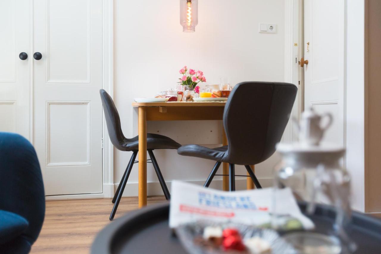 D' Ald Skoalle - Sfeervol Appartement In Oude School. Wijtgaard ภายนอก รูปภาพ