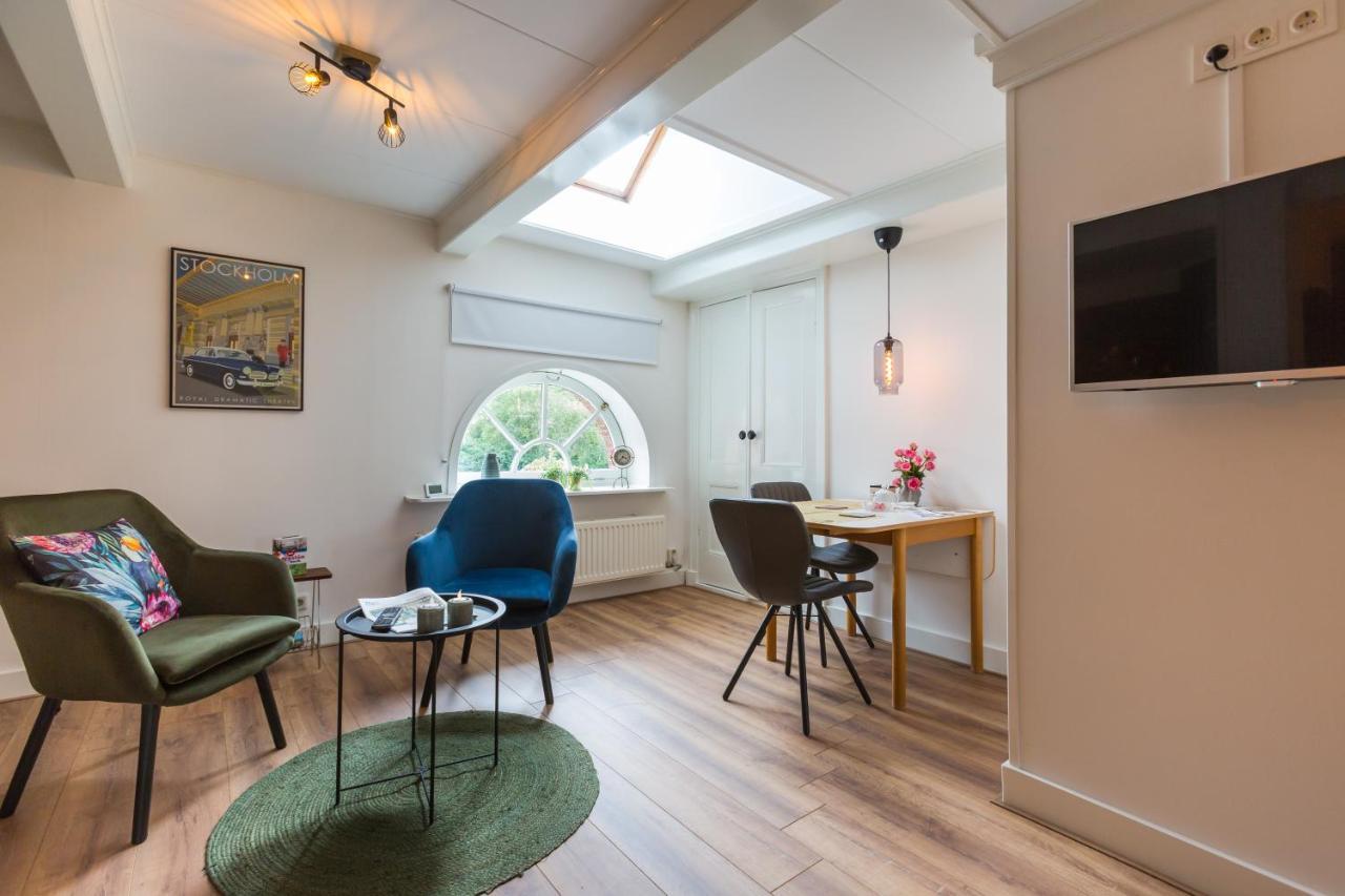 D' Ald Skoalle - Sfeervol Appartement In Oude School. Wijtgaard ภายนอก รูปภาพ