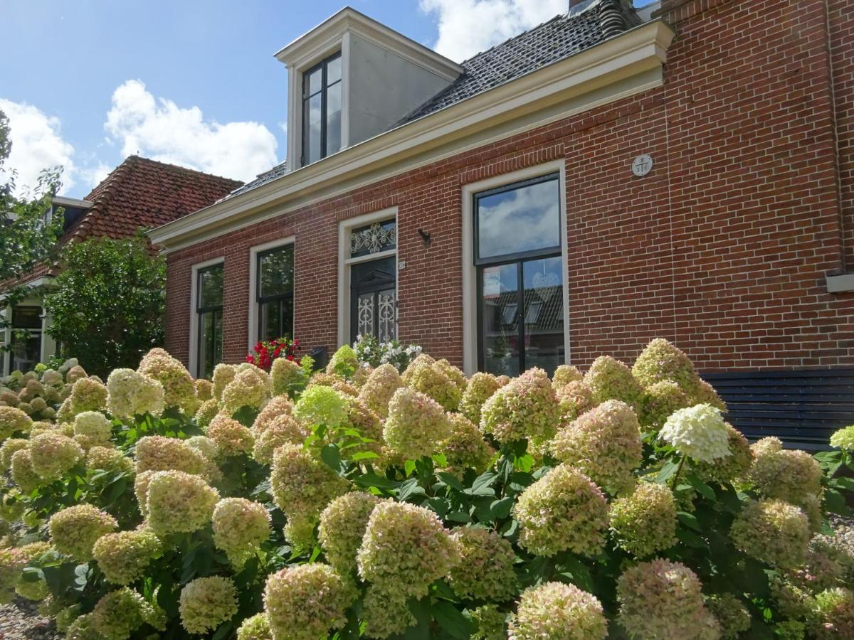 D' Ald Skoalle - Sfeervol Appartement In Oude School. Wijtgaard ภายนอก รูปภาพ